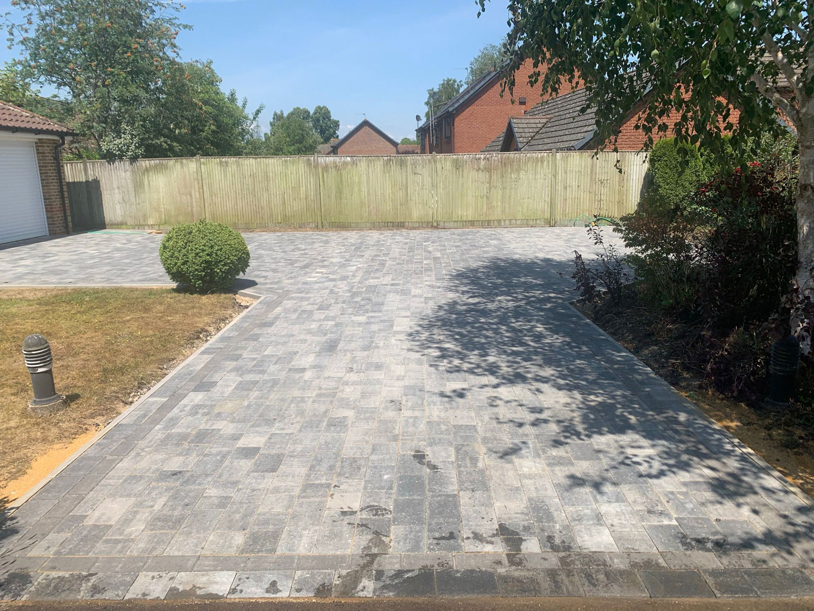 Driveway by Stone Landscapes, Woking, Surrey
